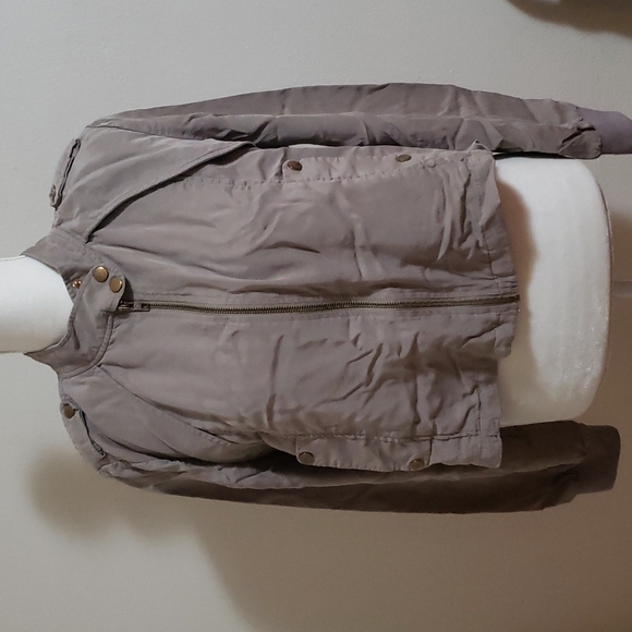 Daughters of the liberation khaki crop jacket size L - Picture 2 of 8